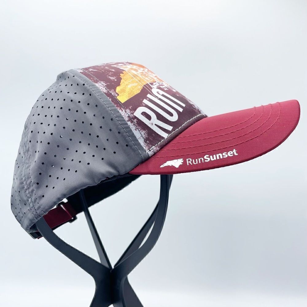 Run Sunset runners cap - adjustable hook and loop closure - Picture 2 of 5